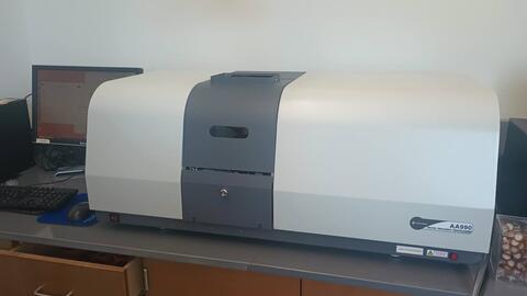 Persee AA990 Atomic Absorption Spectrometer